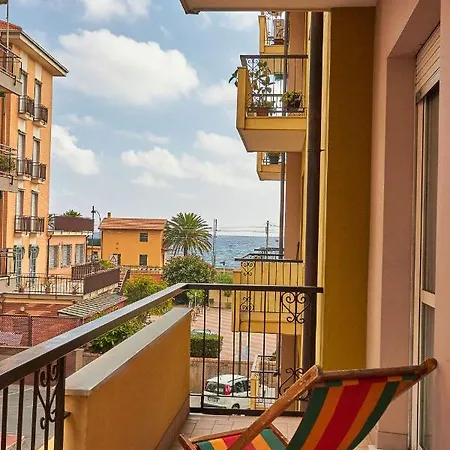 Ligure Per Vacanze 3* Pietra Ligure