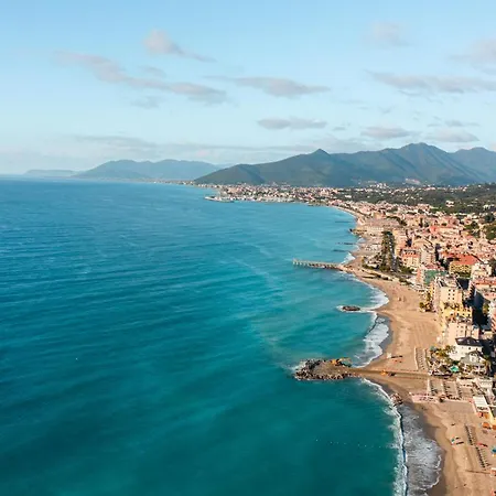Ligure Per Vacanze 3*