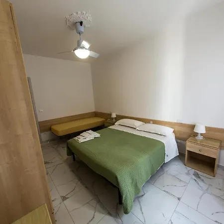 Aparthotel Ligure Per Vacanze