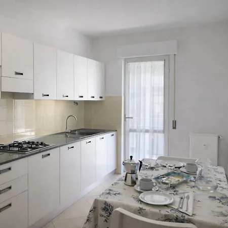 Ligure Per Vacanze Aparthotel Pietra Ligure