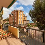 Ligure Per Vacanze Апарт-отель Пьетра-Лигуре
