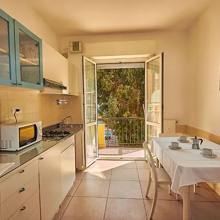 Ligure Per Vacanze 3*