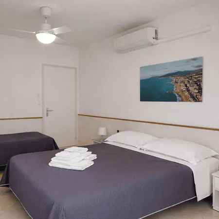 Ligure Per Vacanze 4*