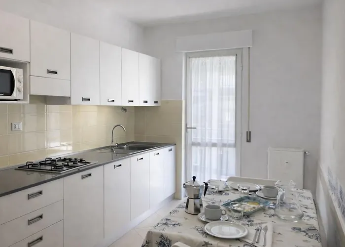 Ligure Per Vacanze Aparthotel Pietra Ligure