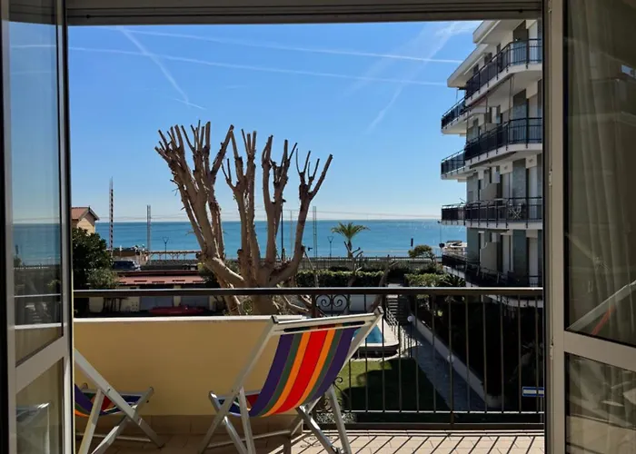 Aparthotel Ligure Per Vacanze